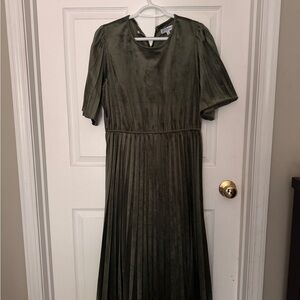 Polagram Velvet Pleated Olive Green Dress